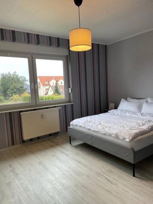 Traumhafte Wohnung Im Gruenen Elsterwerda Luaran gambar